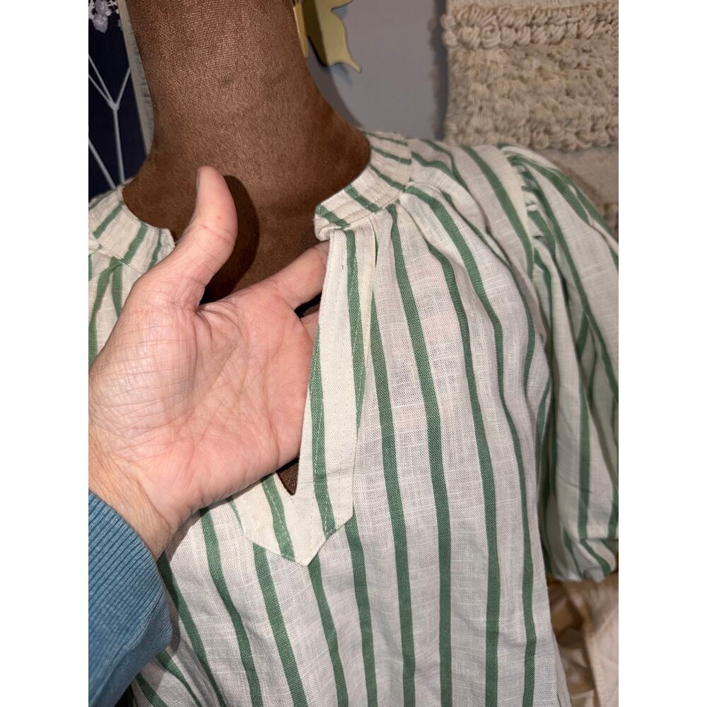 Vince Camuto Eucalyptus Green & White Striped Linen-Blend Blouse — Size M - Picture 3 of 12